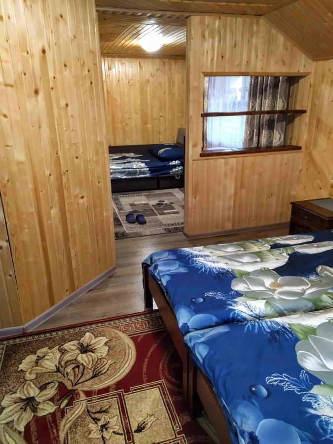 Садиба "У Валентини" Yablunytsia Buitenkant foto