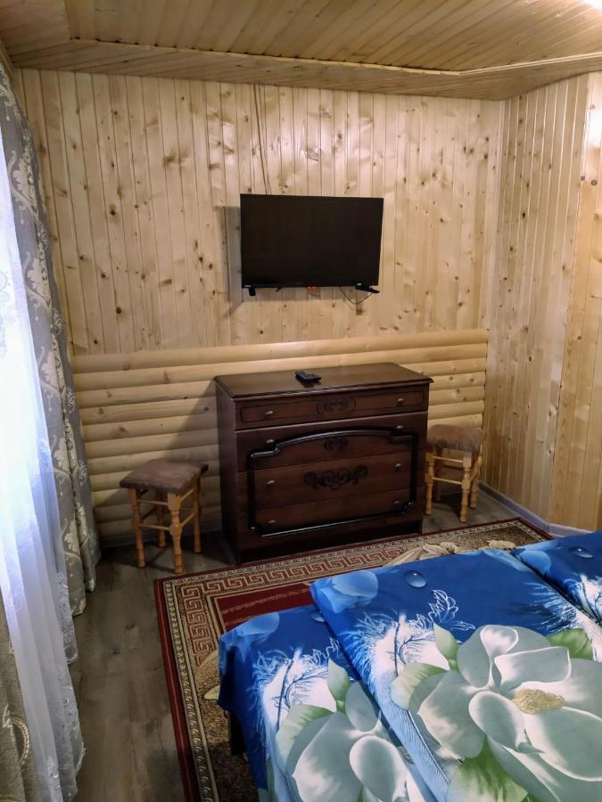 Садиба "У Валентини" Yablunytsia Buitenkant foto