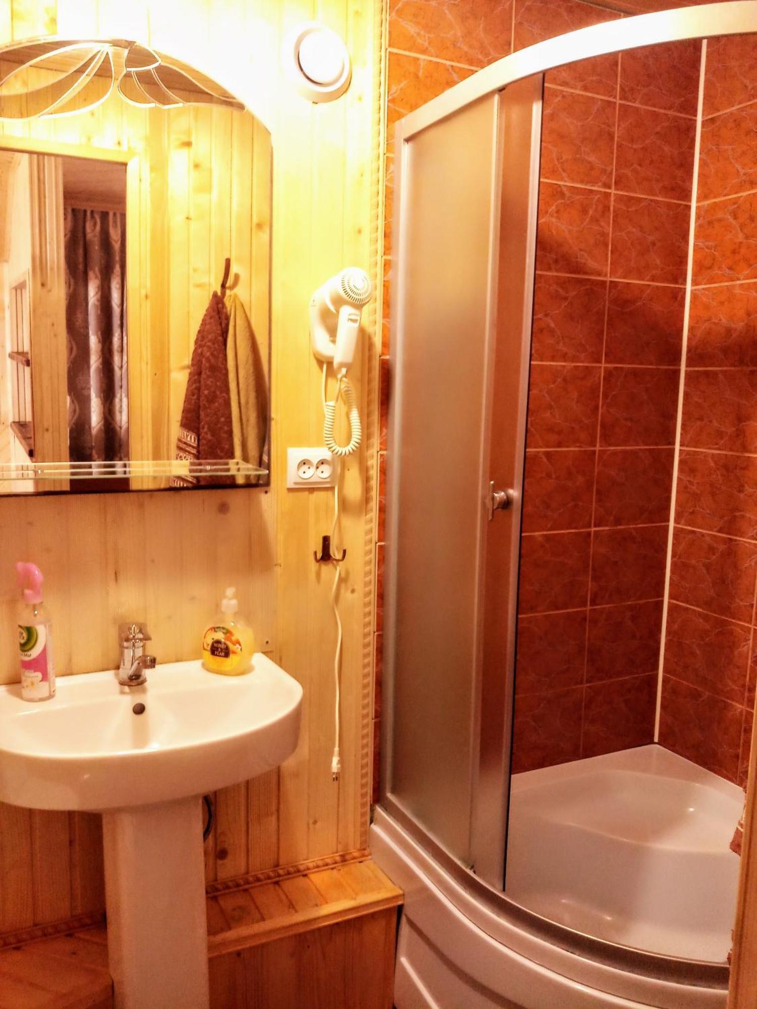 Садиба "У Валентини" Yablunytsia Kamer foto